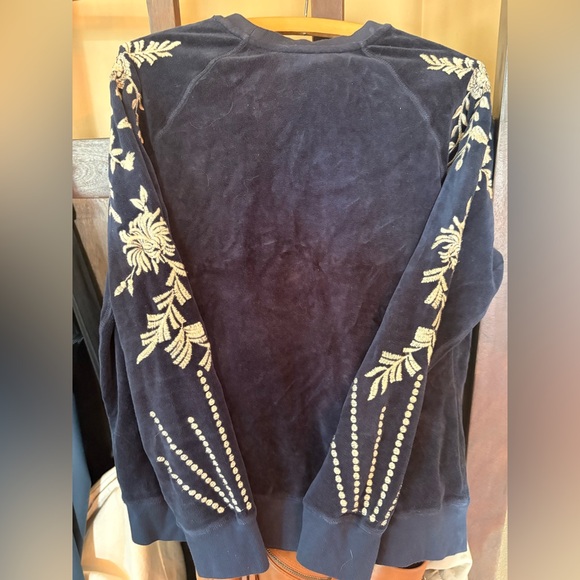 Johnny Was Leona Relaxed Velour Raglan top, size S - Picture 5 of 10